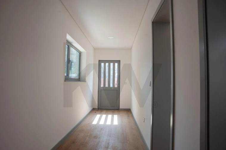 Armazém para Arrendamento em Mafamude e Vilar do Paraíso Foto 16