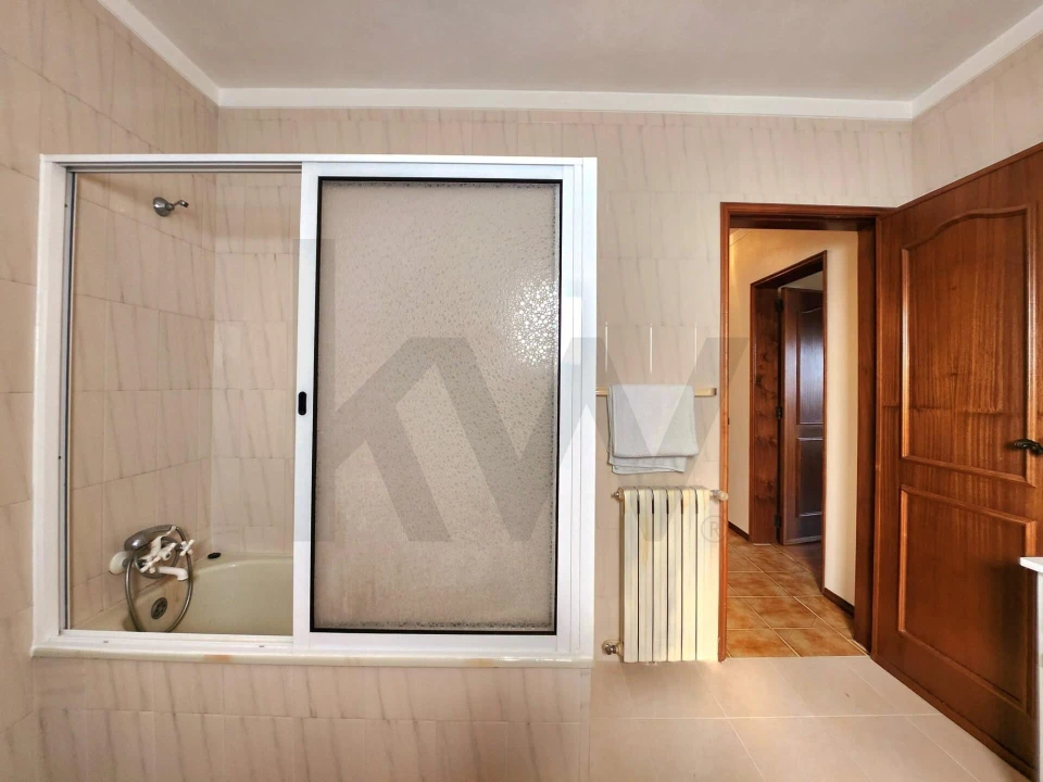 Moradia T3 para Venda em Fonte de Angeão e Covão do Lobo Foto 14