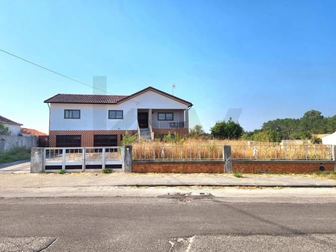 Moradia T3 para Venda em Fonte de Angeão e Covão do Lobo Foto 41