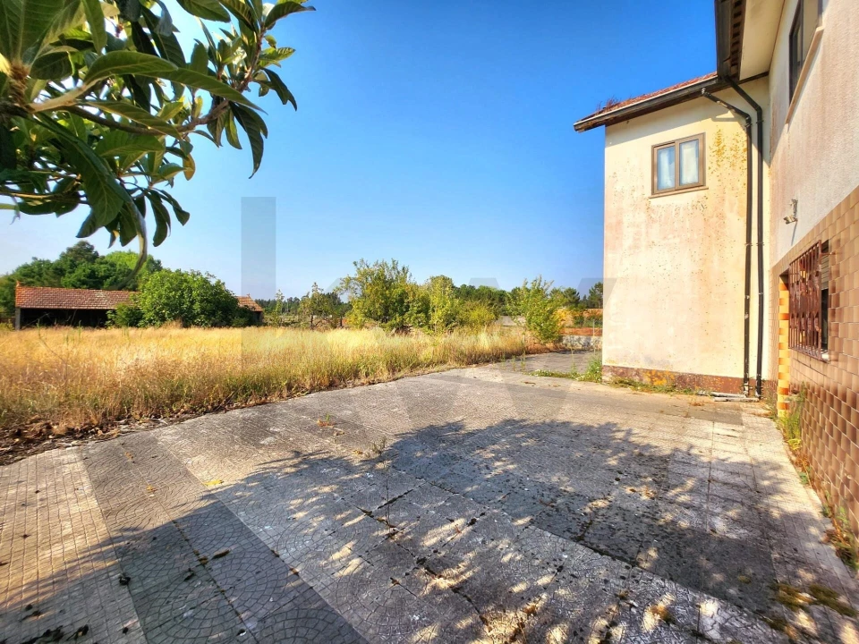 Moradia T3 para Venda em Fonte de Angeão e Covão do Lobo Foto 37