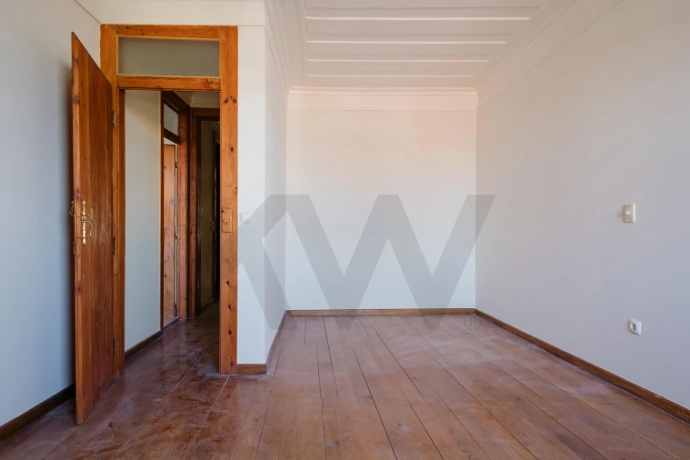 Apartamento T2 para Arrendamento em Estrela Foto 3