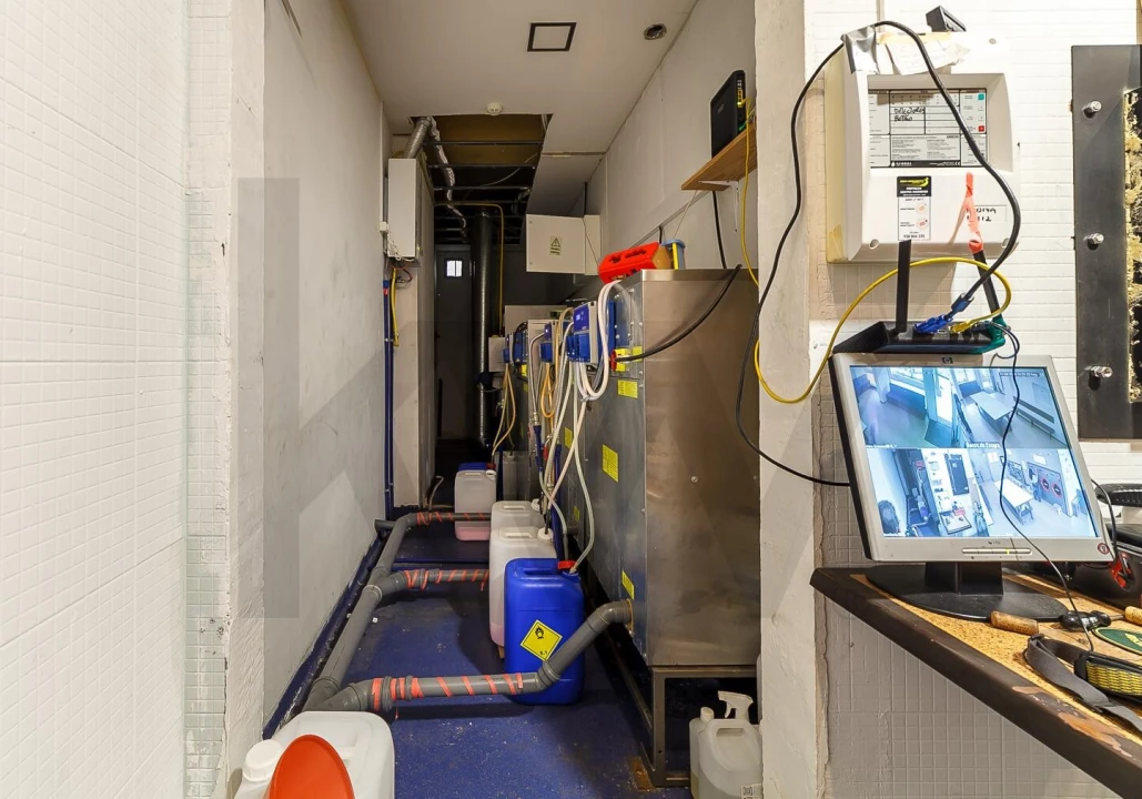 Loja para Trespasse em Santa Maria da Feira, Travanca, Sanfins e Espargo Foto 41