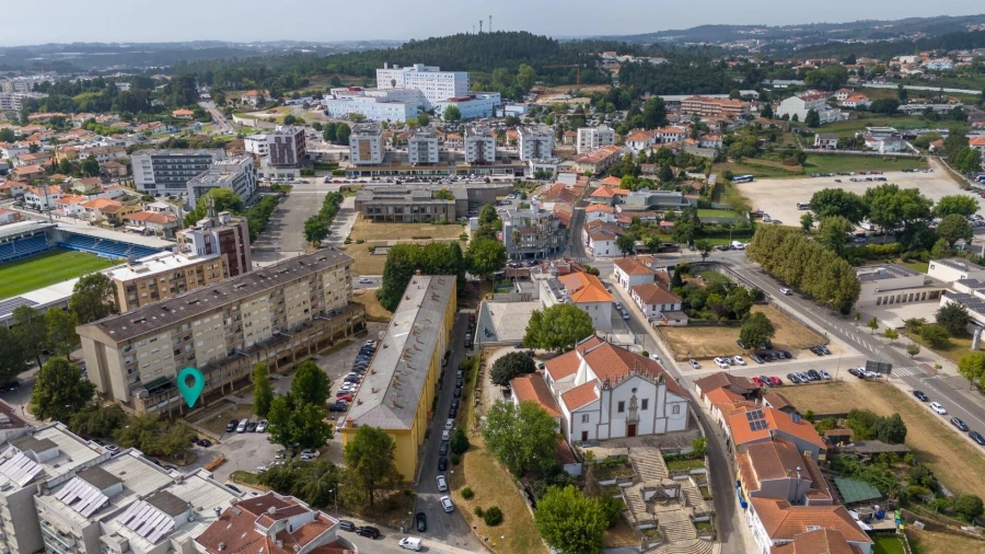 Loja para Trespasse em Santa Maria da Feira, Travanca, Sanfins e Espargo Foto 19