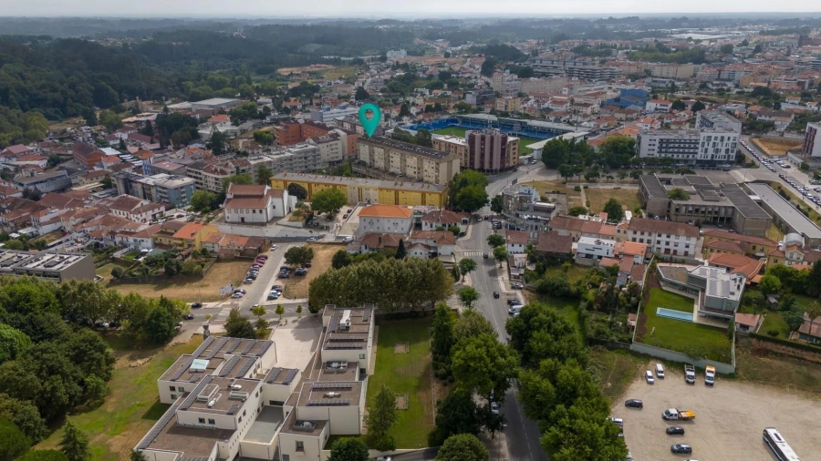 Loja para Trespasse em Santa Maria da Feira, Travanca, Sanfins e Espargo Foto 9
