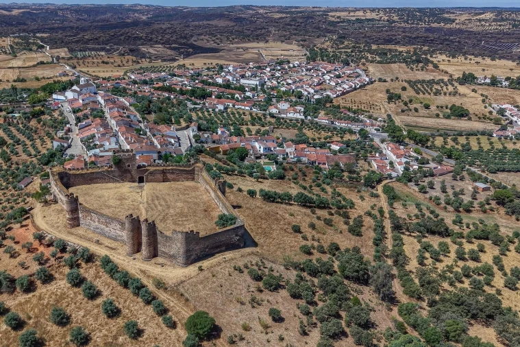 Moradia T2 para Venda em Terena (São Pedro) Foto 69