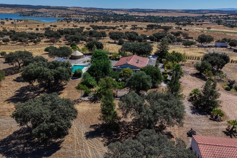 Moradia T2 para Venda em Terena (São Pedro) Foto 64