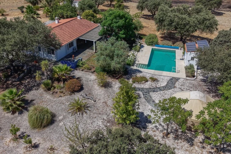 Moradia T2 para Venda em Terena (São Pedro) Foto 75