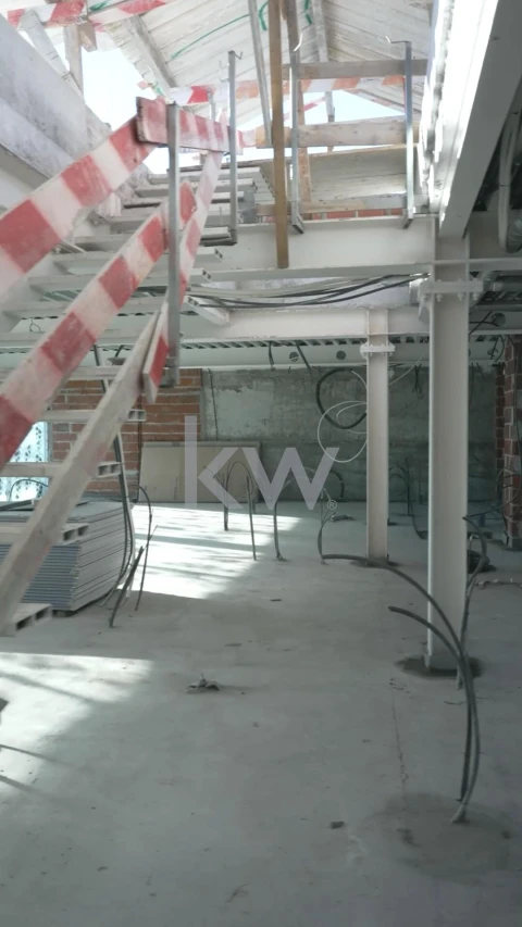 Apartamento T2 para Venda em Algés, Linda-A-Velha e Cruz Quebrada-Dafundo