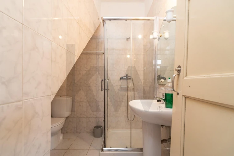 Moradia T2 para Venda em Lousã e Vilarinho Foto 4