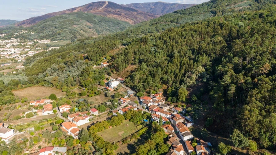 Moradia T2 para Venda em Lousã e Vilarinho Foto 32