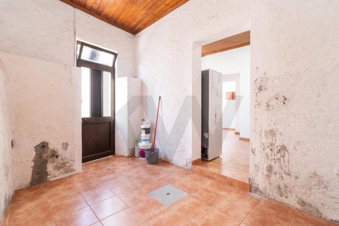 Moradia T2 para Venda em Lousã e Vilarinho Foto 9