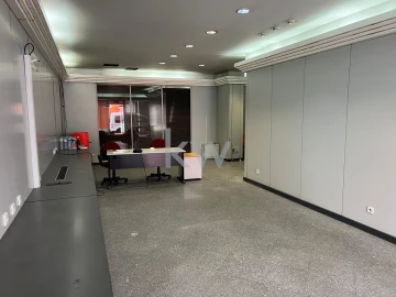 Loja para Arrendamento em Avenidas Novas