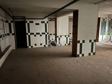 Loja para Arrendamento em Avenidas Novas