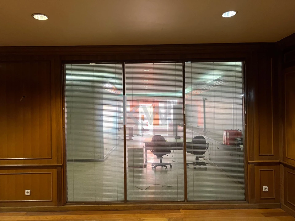 Loja para Arrendamento em Avenidas Novas Foto 9