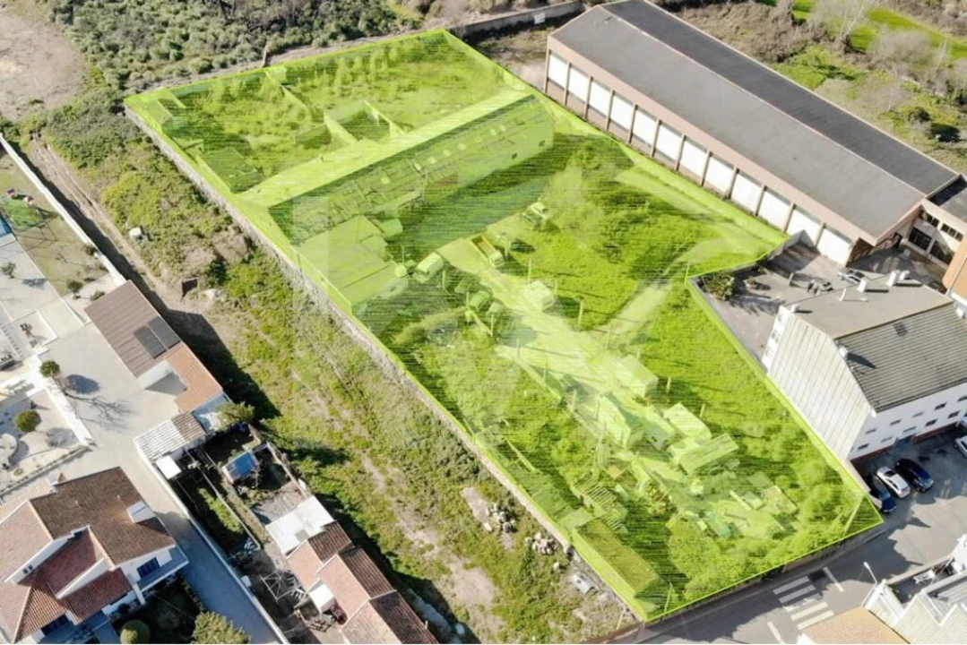 Terreno para Venda em Santa Marinha e São Pedro da Afurada Foto 3