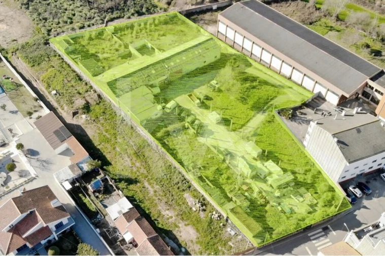 Terreno para Venda em Santa Marinha e São Pedro da Afurada Foto 3