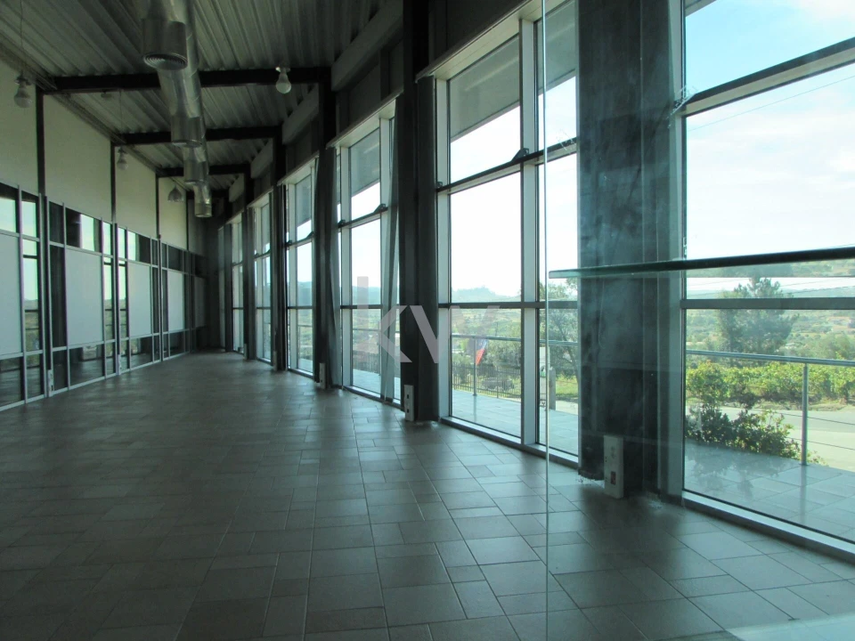 Armazém para Venda em Atouguia Foto 7