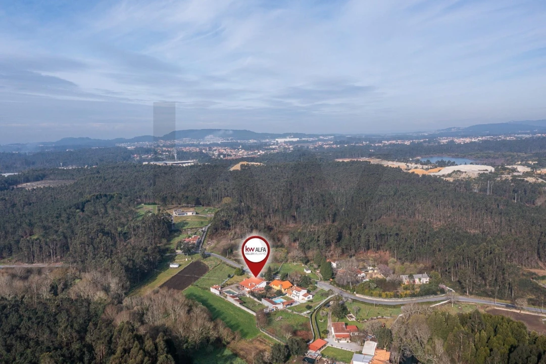 Moradia T4 para Venda em Fragoso Foto 78