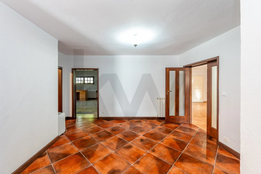 Moradia T4 para Venda em Fragoso Foto 52