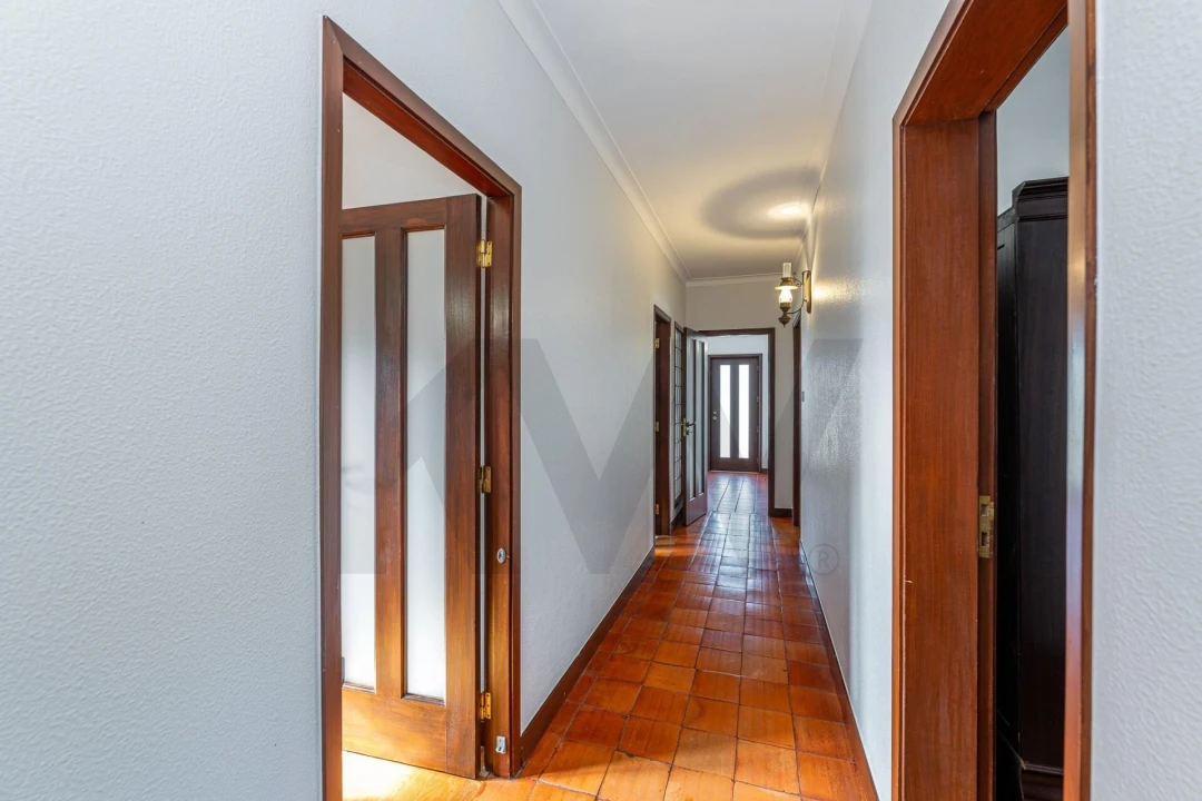 Moradia T4 para Venda em Fragoso Foto 17