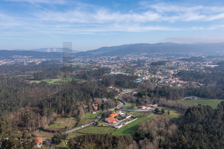 Moradia T4 para Venda em Fragoso Foto 83