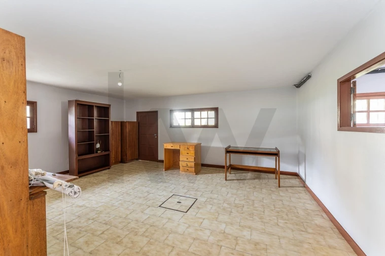 Moradia T4 para Venda em Fragoso Foto 57