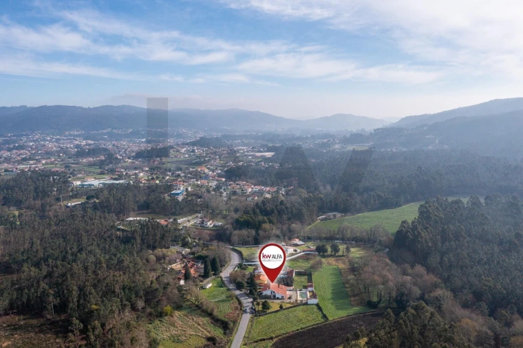 Moradia T4 para Venda em Fragoso Foto 84