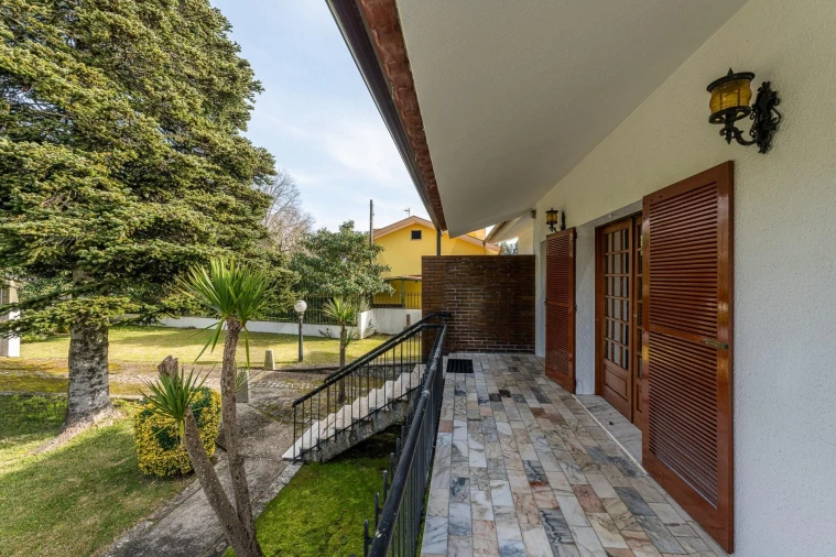 Moradia T4 para Venda em Fragoso Foto 62