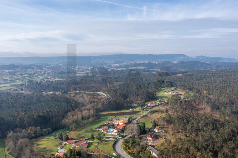 Moradia T4 para Venda em Fragoso Foto 75