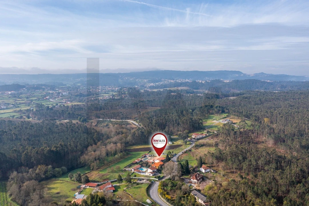 Moradia T4 para Venda em Fragoso Foto 74