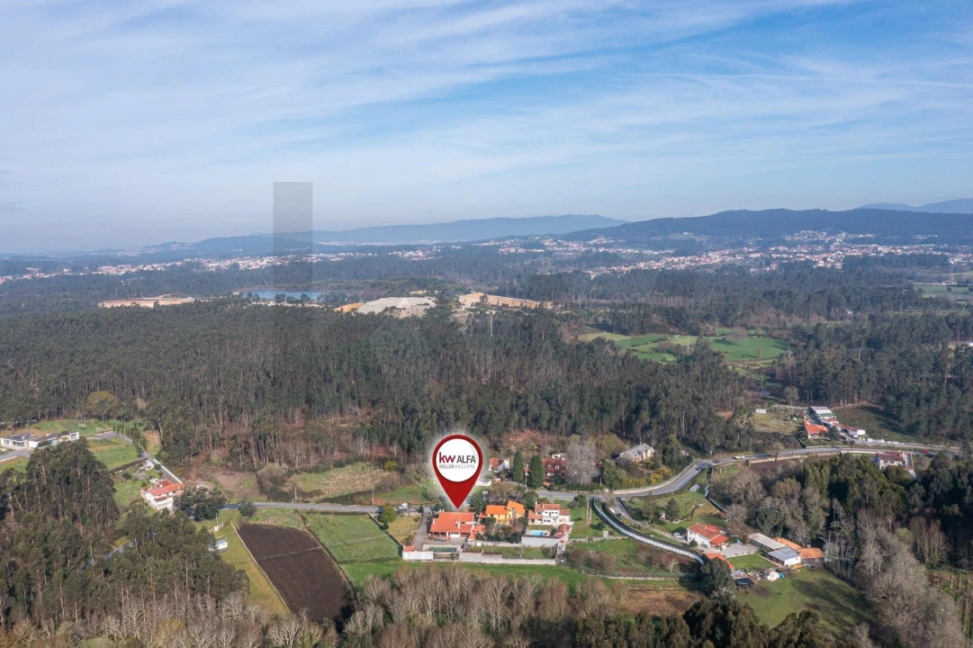 Moradia T4 para Venda em Fragoso Foto 80