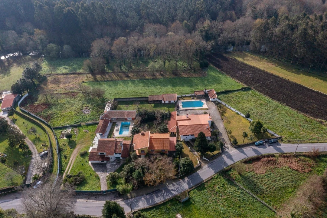 Moradia T4 para Venda em Fragoso Foto 88