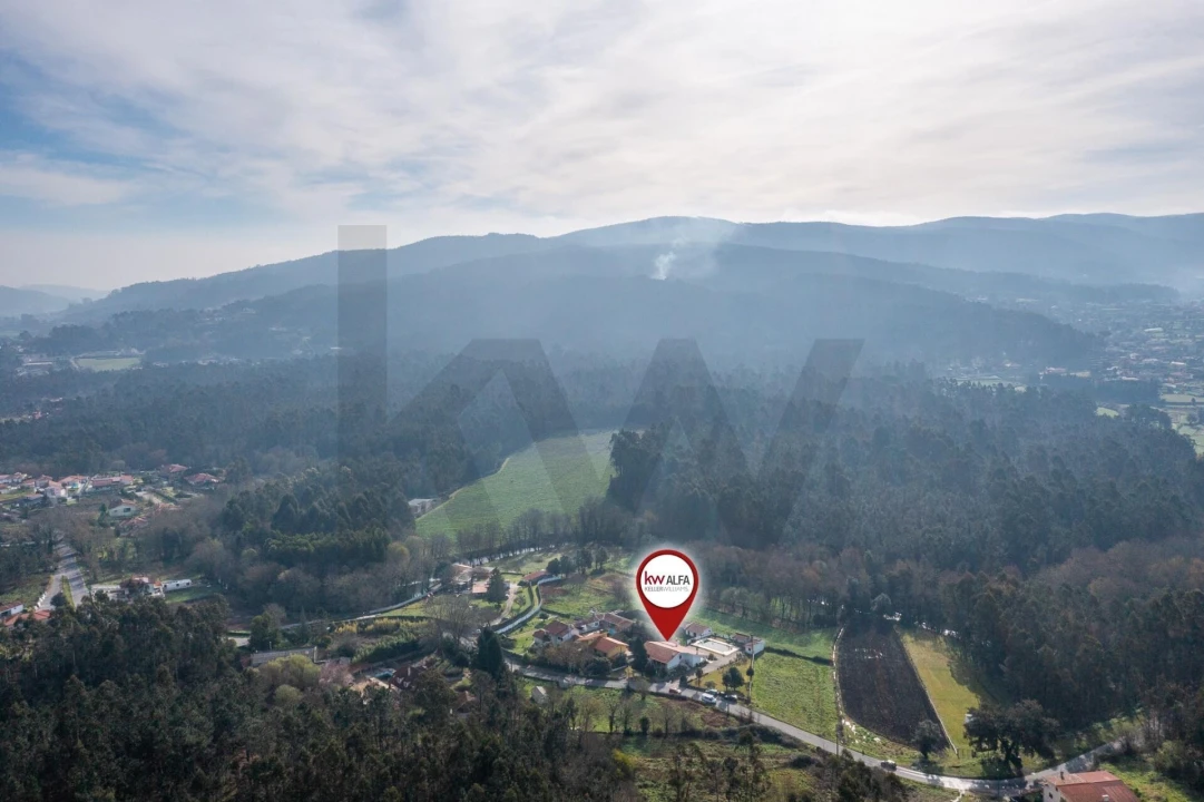 Moradia T4 para Venda em Fragoso Foto 86