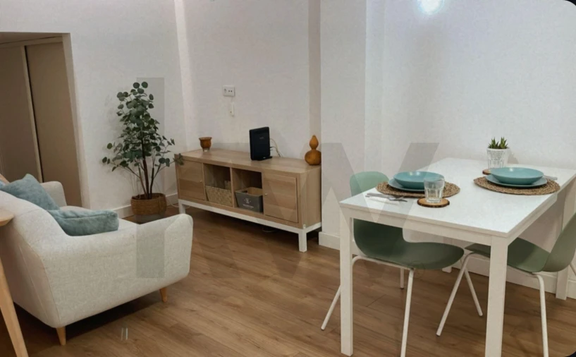 Loja para Venda em Algés, Linda-A-Velha e Cruz Quebrada-Dafundo Foto 2