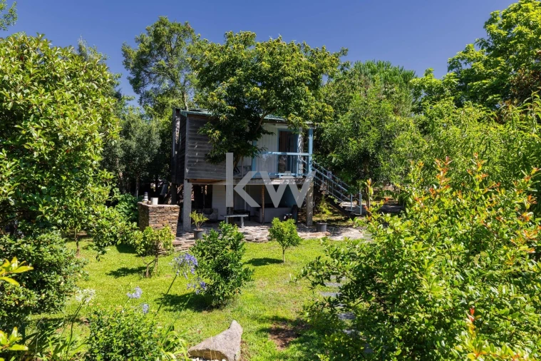 Moradia T4 para Venda em Recarei Foto 38