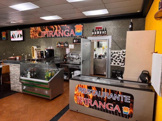 Negócio para Venda em Aguada de Cima Foto 13