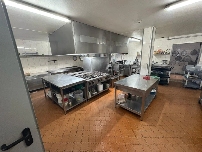 Negócio para Venda em Aguada de Cima Foto 23