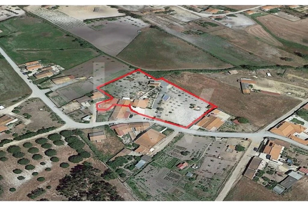 Quinta T5 para Venda em Vila Nova de Milfontes Foto 1