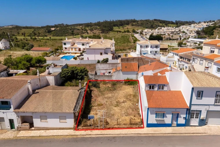 Terreno para Venda em Budens Foto 6