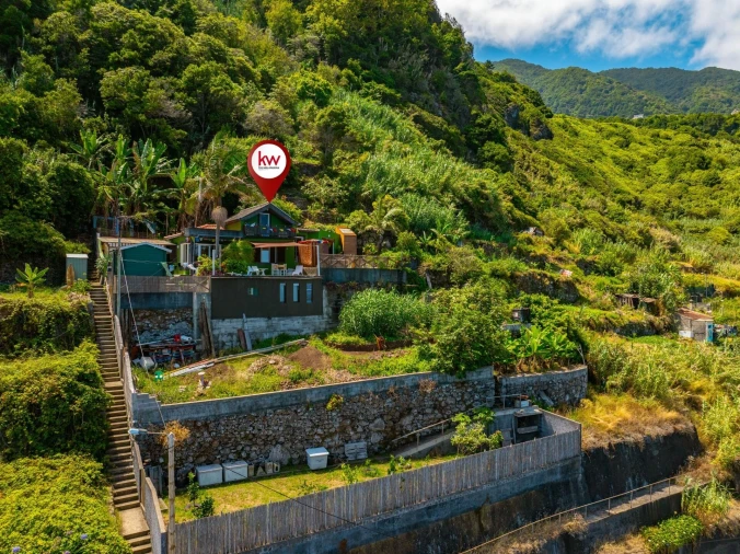 Moradia T2 para Venda em Ponta Delgada Foto 1