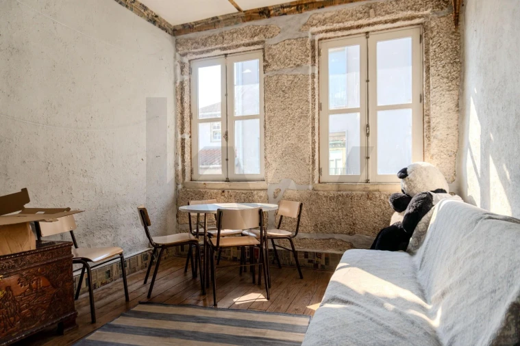 Prédio para Venda em Oliveira, São Paio e São Sebastião Foto 31