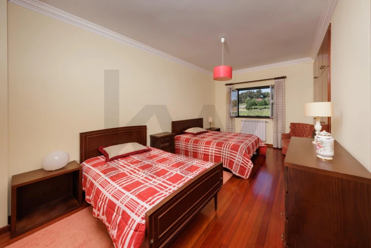 Moradia T4 para Venda em Mazedo e Cortes Foto 38