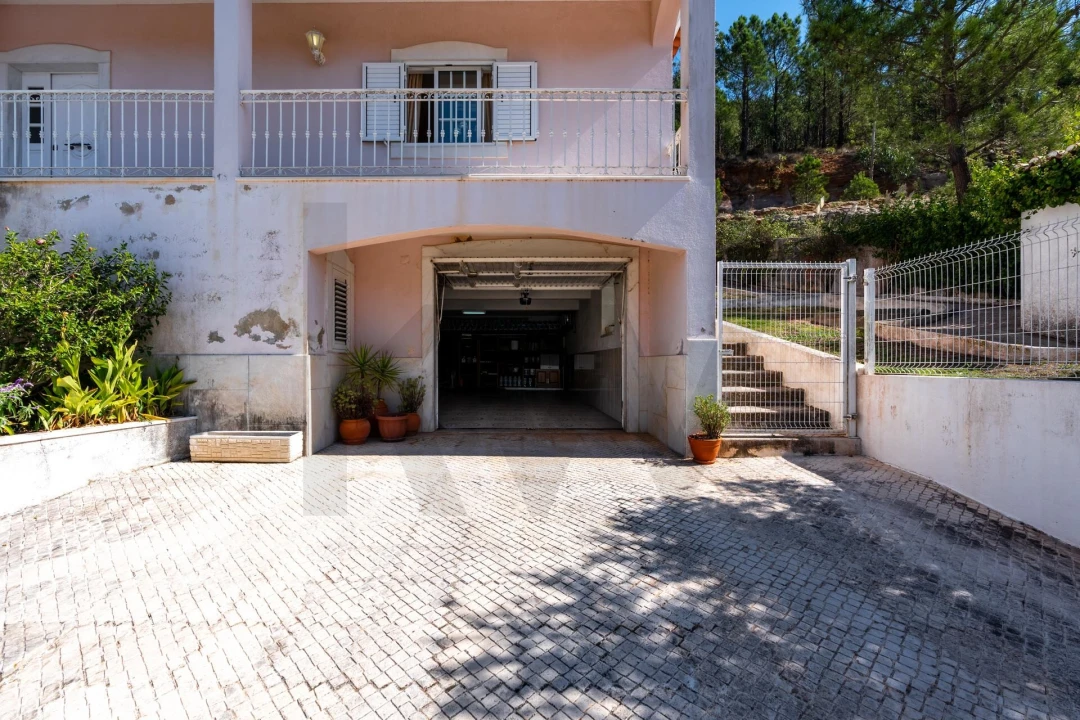 Moradia T5 para Venda em Venda do Pinheiro e Santo Estêvão das Galés Foto 59