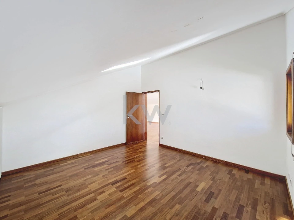 Moradia T4 para Venda em Ílhavo (São Salvador) Foto 41