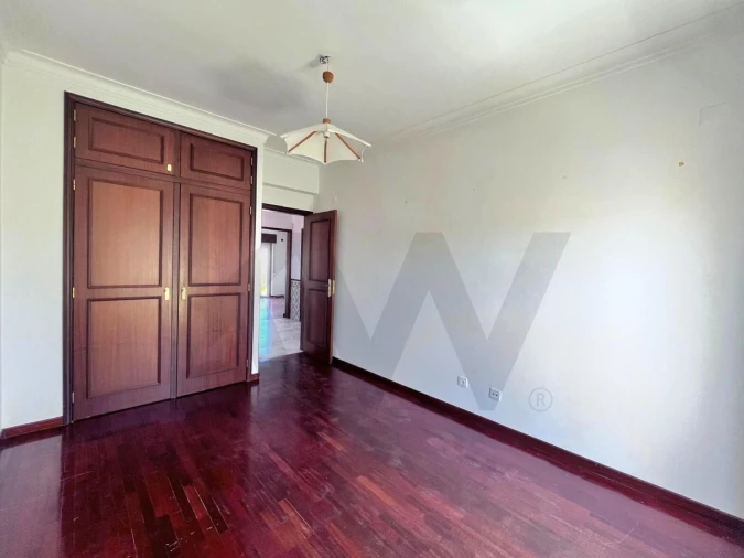 Moradia T4 para Venda em Seixal, Arrentela e Aldeia de Paio Pires Foto 27