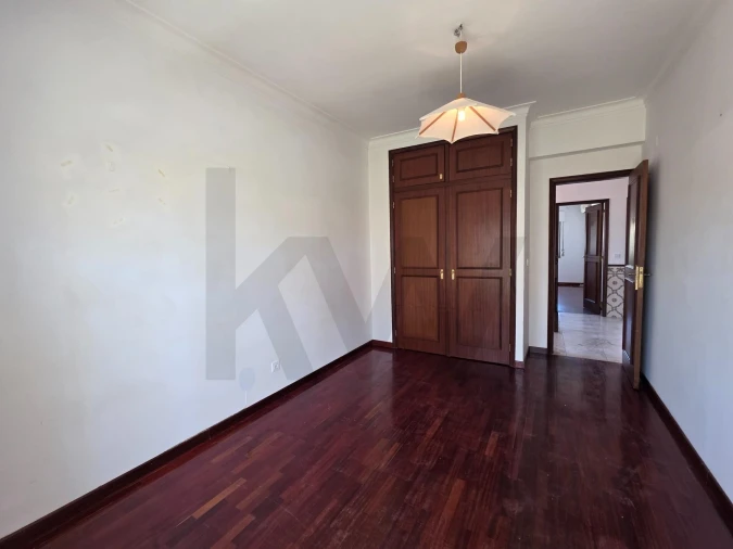 Moradia T4 para Venda em Seixal, Arrentela e Aldeia de Paio Pires Foto 26