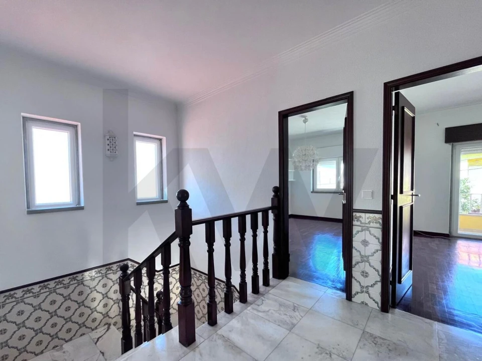 Moradia T4 para Venda em Seixal, Arrentela e Aldeia de Paio Pires Foto 20