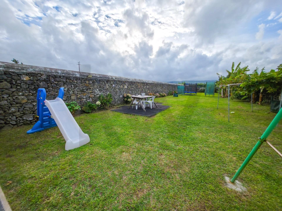 Moradia T3 para Venda em Fenais da Luz Foto 27