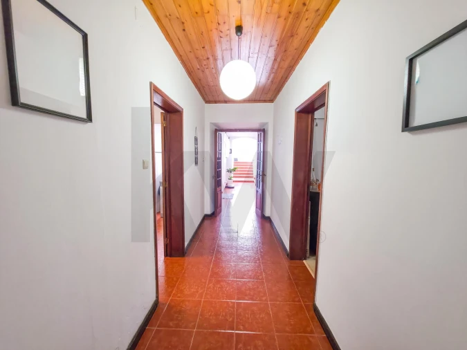 Moradia T3 para Venda em Fenais da Luz Foto 7