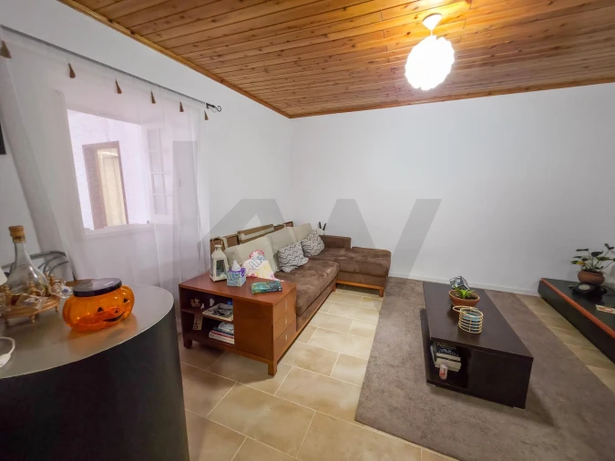 Moradia T3 para Venda em Fenais da Luz Foto 11